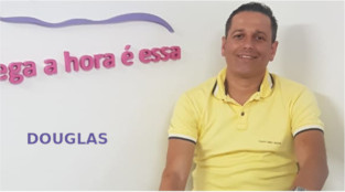 Padrinho Douglas - Chega a Hora é Essa